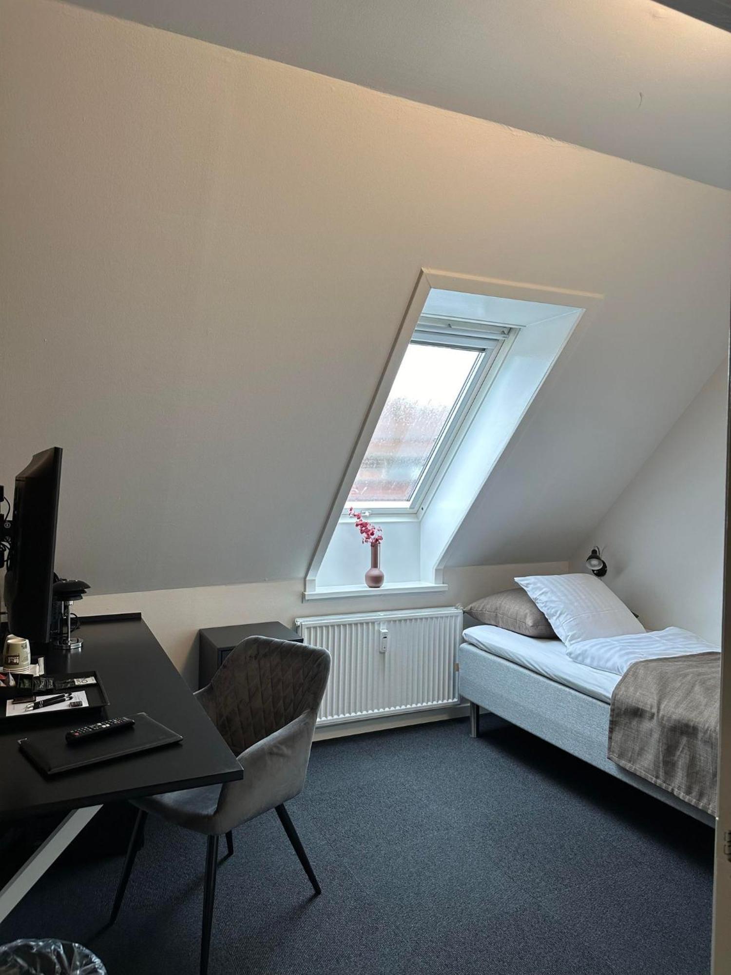 Visionhouse Hotel Frederikssund Exterior foto